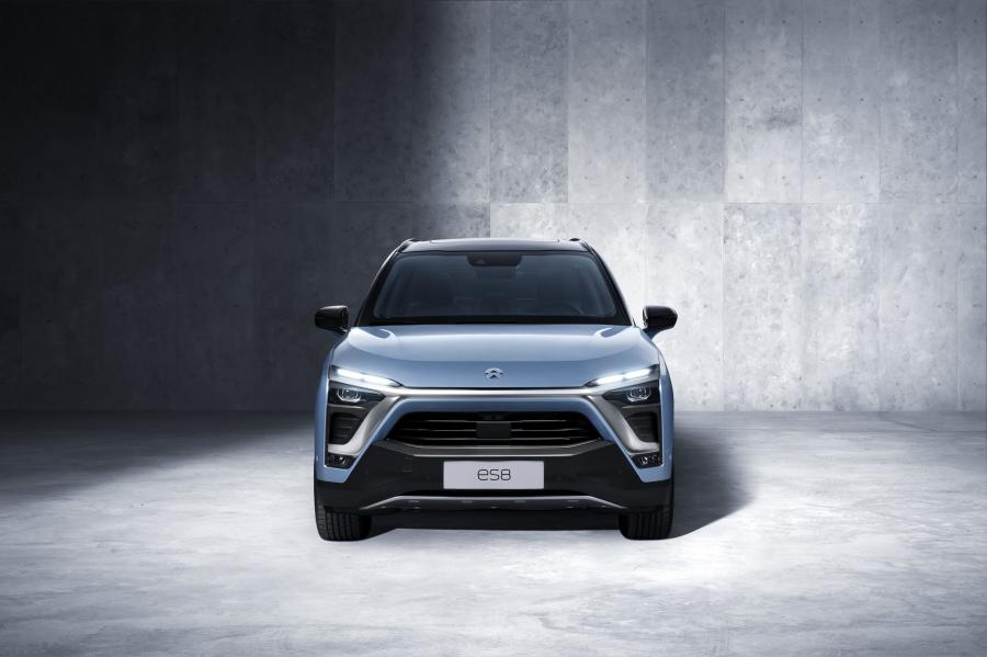  NIO ES8 2018 года  (фото 6 из 33)